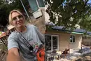 Українка купила занедбану хату під Києвом та показала перші кадри перевтілення (відео)