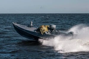 Sea Baby – це український багатоцільовий надводний безпілотник, який здатний нести до 850-2000 кг вибухівки та долати відстань понад 1000-1500 км