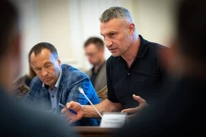5 серпня РНБО затвердило план стійкості столиці України. Згідно з ним, київська влада має ввести в експлуатацію 200 МВт розподіленої генерації до кінця року