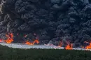 «Денег нет, но держитесь»: как в РФ пытаются спасти Wildberries