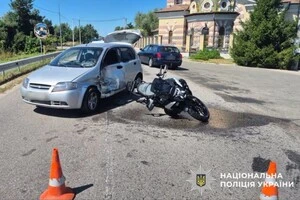 На Обухівщині у ДТП за участю легковика травмовано 63-річного мотоцикліста