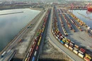 Заблоковані порти роблять експорт руди неможливим: підприємства готуються до нових зупинок