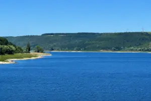 Води у Дністровському водосховищі стало рекордно мало