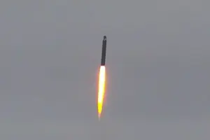 РФ провела рідкісне випробування ракет поблизу островів, на які претендує Японія