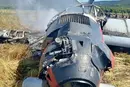 На Сахаліні загорівся літак після аварійної посадки в полі (фото)