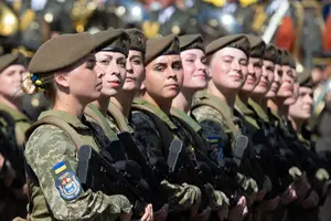 Жінки вже служать у Силах оборони України, однак роблять це добровільно