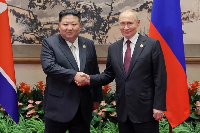 Північна Корея відправила до Росії сотні операторів ударних дронів – ГУР