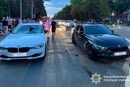 У Львові два автомобілі збили батька з восьмирічною донькою на пішохідному переході