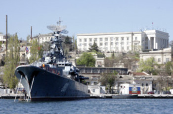 Подлодки в Севастополь пока не придут