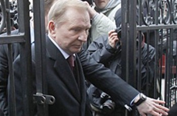 Янукович настроен довести дело Кучмы до конца