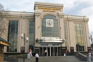 Окупанти атакували підприємство на Дарниці