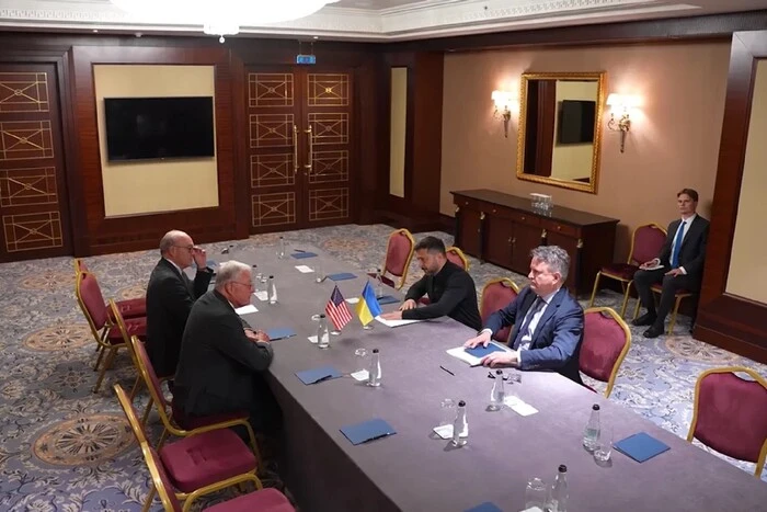 Зеленський зустрівся із Келлогом, говорили прj купівлю ракет для Patriot