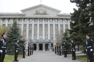 Державні заклади отримали значно більше заяв, ніж приватні