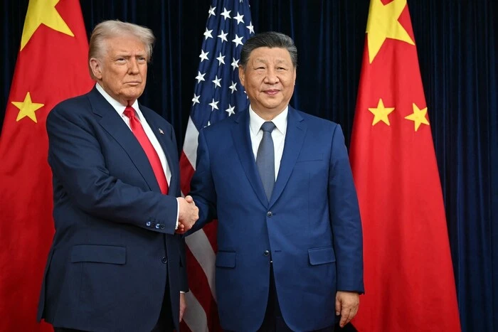 США планують ввести мита на товари з Китаю до зустрічі Трампа та Сі Цзіньпіна восени – Bloomberg