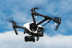 Відсутність антен передачі даних підтвердила повністю автономний режим польоту дрона