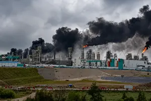 Великий газохімічний комплекс РФ загорівся ще до повноцінного запуску