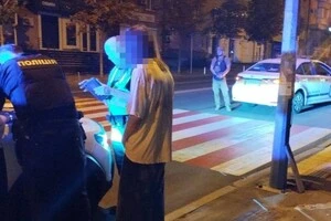 Поліція перевіряє документи у порушників комендантської години у Києві