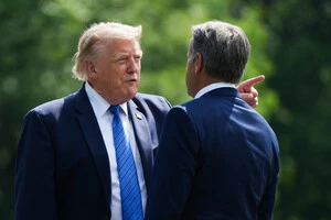 Президент США Дональд Трамп та Джон Реткліфф, директор Центрального розвідувального управління
