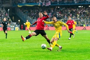 У міжсезонні Мудрик узяв участь в кількох спарингах «Челсі»