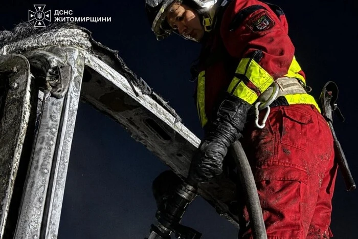 Житомирщина опинилася під ударом ворожих дронів: спалахнула пожежа