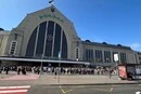 «Шахеди падають, а тисяча людей на вулиці»: мережа вибухнула через ситуацію на столичному вокзалі