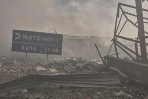 Наслідки атаки на Київщині поблизу траси М-06 Київ – Чоп
