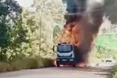 Дрон атакував машину «Укрпошти» на Донеччині: знищено сотні посилок