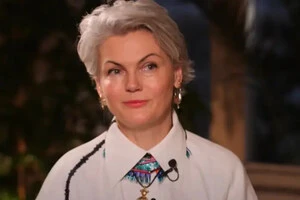 Співвласницею АТ «Радіо Люкс» та ТОВ «Радіо «Континент» є Катерина Кіт-Садова