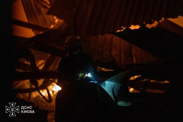Удар по Києву: ДСНС розкрила деталі