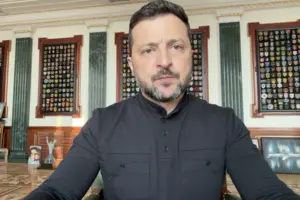 Зеленський закликав Міноборони та військових максимально наростити можливості для перехоплення всіх типів російських дронів