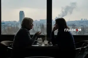 «Вот так и жить»: мы снова привыкаем к новой реальности