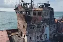 Обгоріле російське судно прибилося до берегів Туреччини (фото)