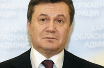 Янукович перестал быть первым