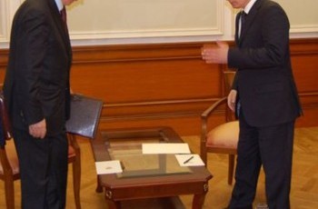 Путін приїде до Києва «впарювати» нам русскій митний мір?