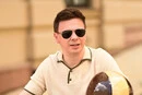 Уряд забронював телеведучого Дмитра Комарова