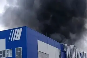 Завод спеціалізується на виробництві рідинних ракетних двигунів, а також комплектувальних для аерокосмічної та авіаційної галузей