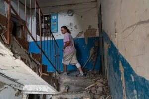 Софія показує свій будинок після обстрілу