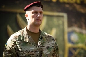 Його підрозділ протягом місяця залишався заблокованим російськими військовими, однак не погодився на умови окупантів