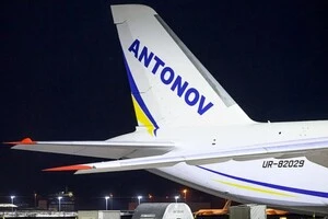 Слідчі встановили причетних до спроби підірвати український літак