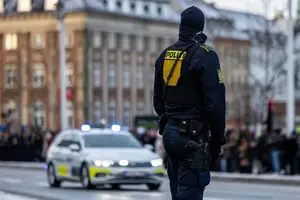 Розвідка Данії заявила, що РФ готує диверсії на оборонних підприємствах країни