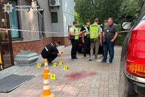 У столиці триває спеціальна поліцейська операція по затриманню озброєного злочинця
