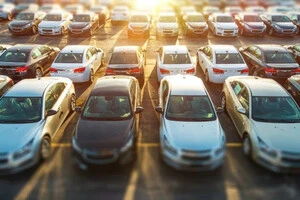 У серпні українці перепродали на 6,4% менше вживаних авто, ніж торік