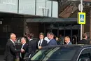 Представників Трампа повели на обід в ресторан з цинічною вивіскою