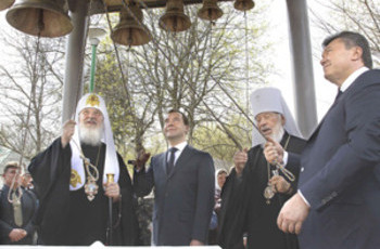 Киев делает предвыборную ставку на Медведева