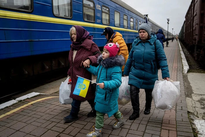 Радник Зеленського пояснив, кому може знадобитися евакуація з Києва взимку
