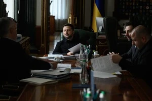Зеленський провів нараду з українськими переговорниками