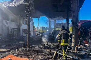 Пожежу та загоряння одного автомобіля оперативно ліквідували