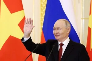Головним фактором стримування інших держав від радикальних кроків щодо Путіна Скіпальський назвав ядерний потенціал Росії