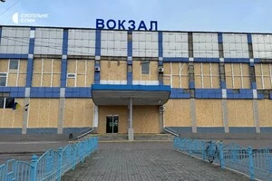 «Укрзалізниця» тимчасово припиняє рух поїздів до Сум: як зміниться маршрут