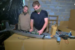 Безпілотник збирають безпосередньо перед польотом